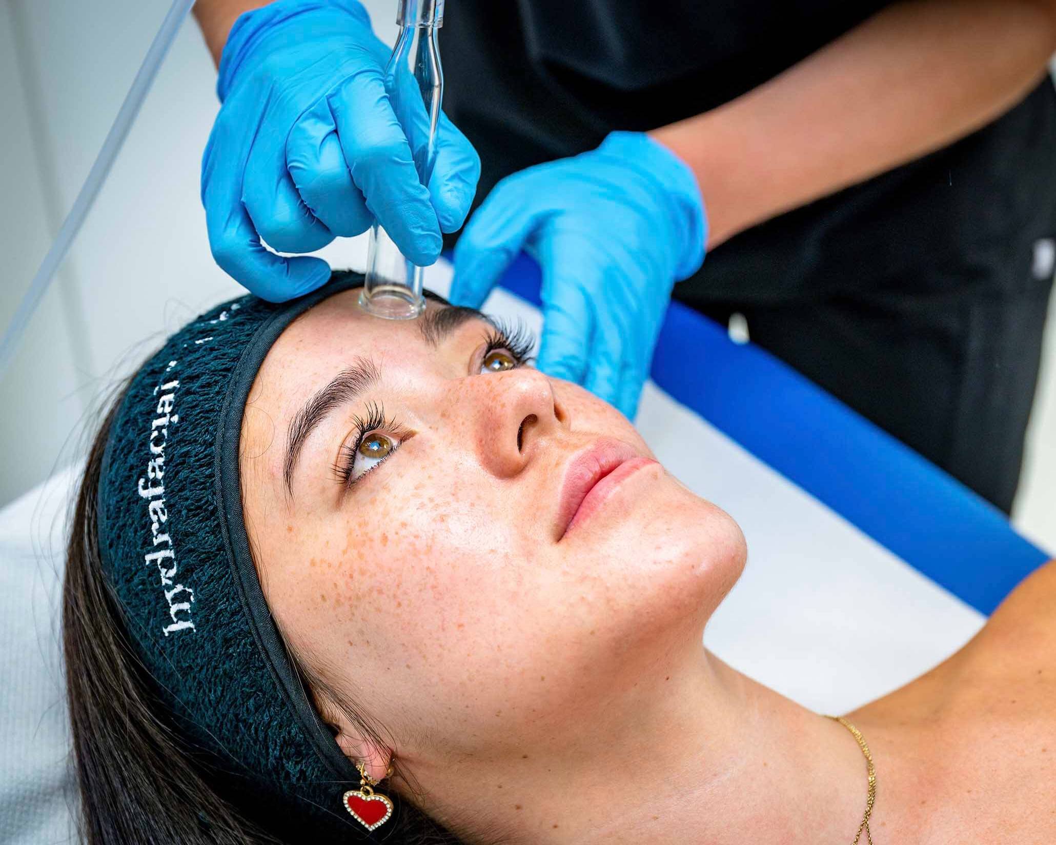 HYDRAFACIAL